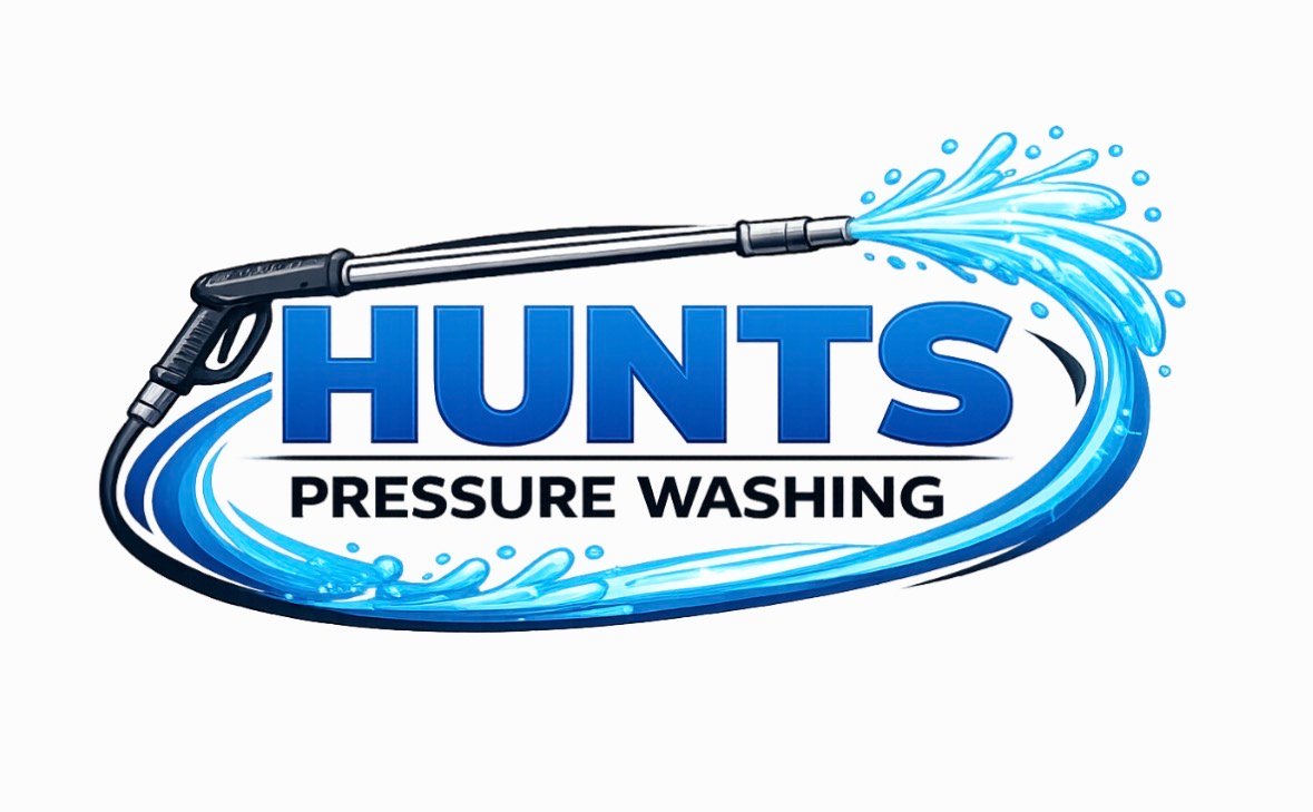 Hunt's Pressure Washing logo